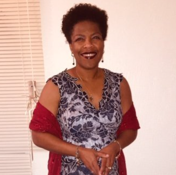 Dr. Rochelle Williams ’84 | St Andrews Bahamas